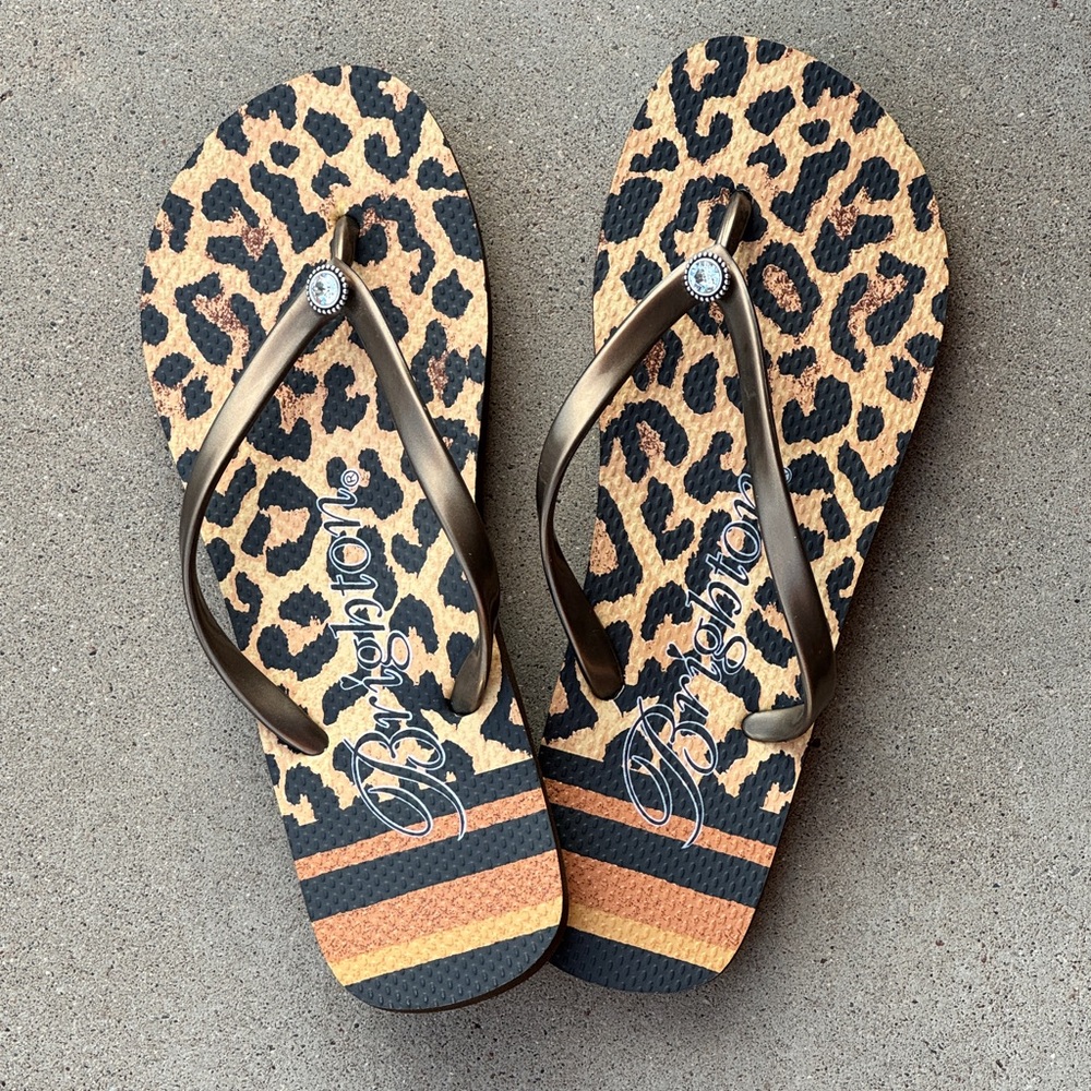 Brighton Cat Bronze Cheetah Print Crystal Jeweled Embellished Flip Flops 8 NEW
